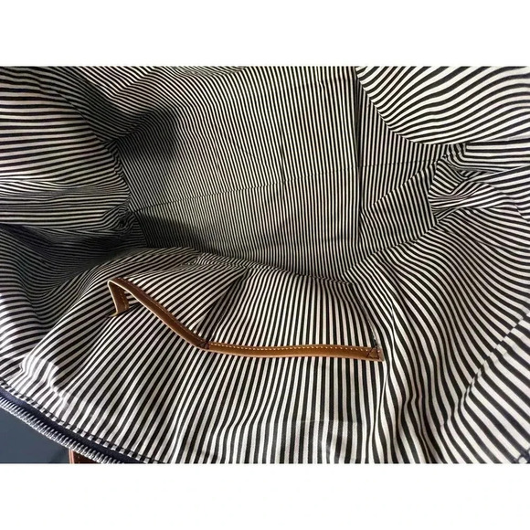 NWT Brouk & Co Original Duffel Bag in Navy Blue - Picture 13 of 14